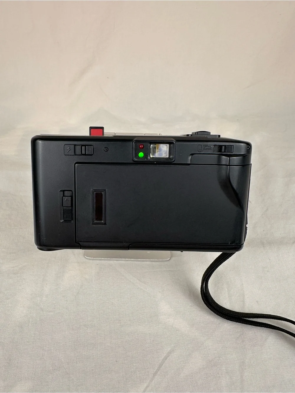 Vivitar D:535 Compact 35mm Point & Shoot Camera - Black